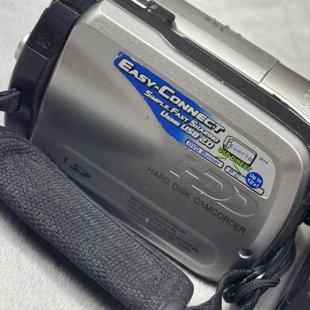 JVC Everio GZMG77U 30GB Hard Disk Drive Camcorder with Charger‎ and Batteries